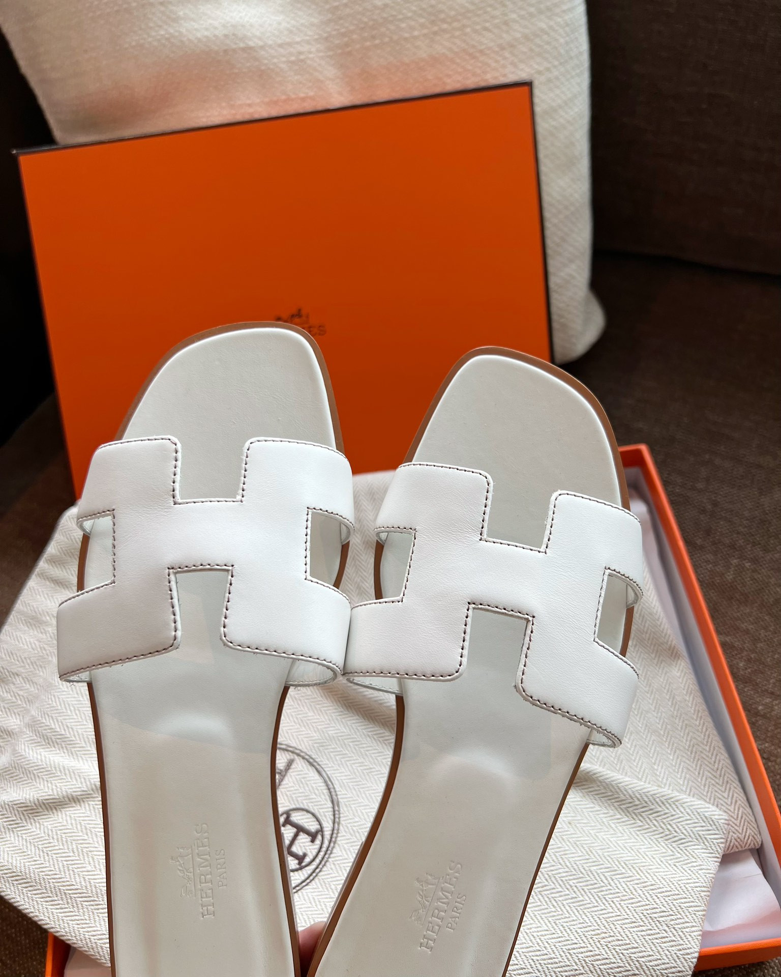 Hermes Oran Slippers