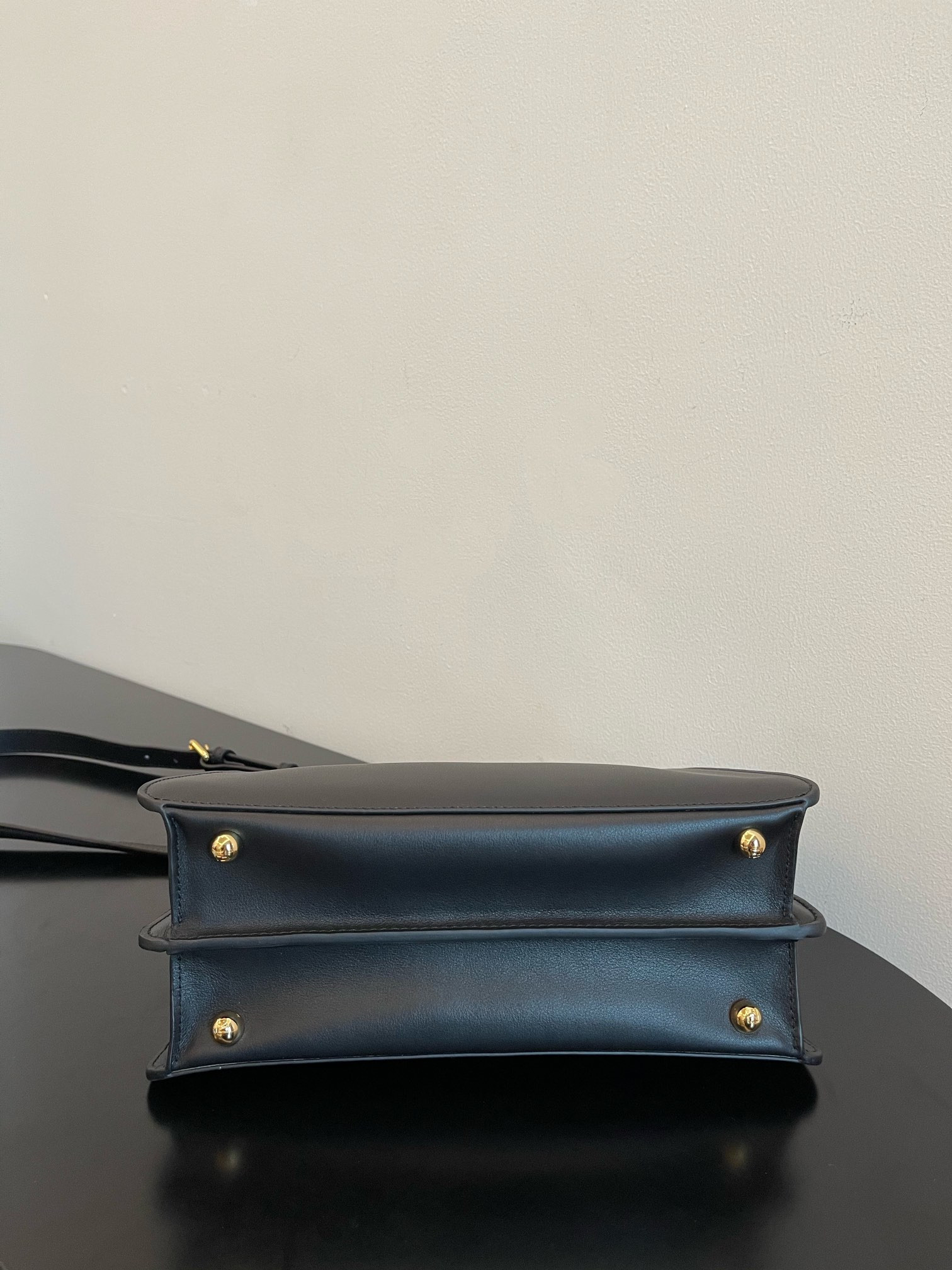 Fendi Peekaboo Iseeu Small