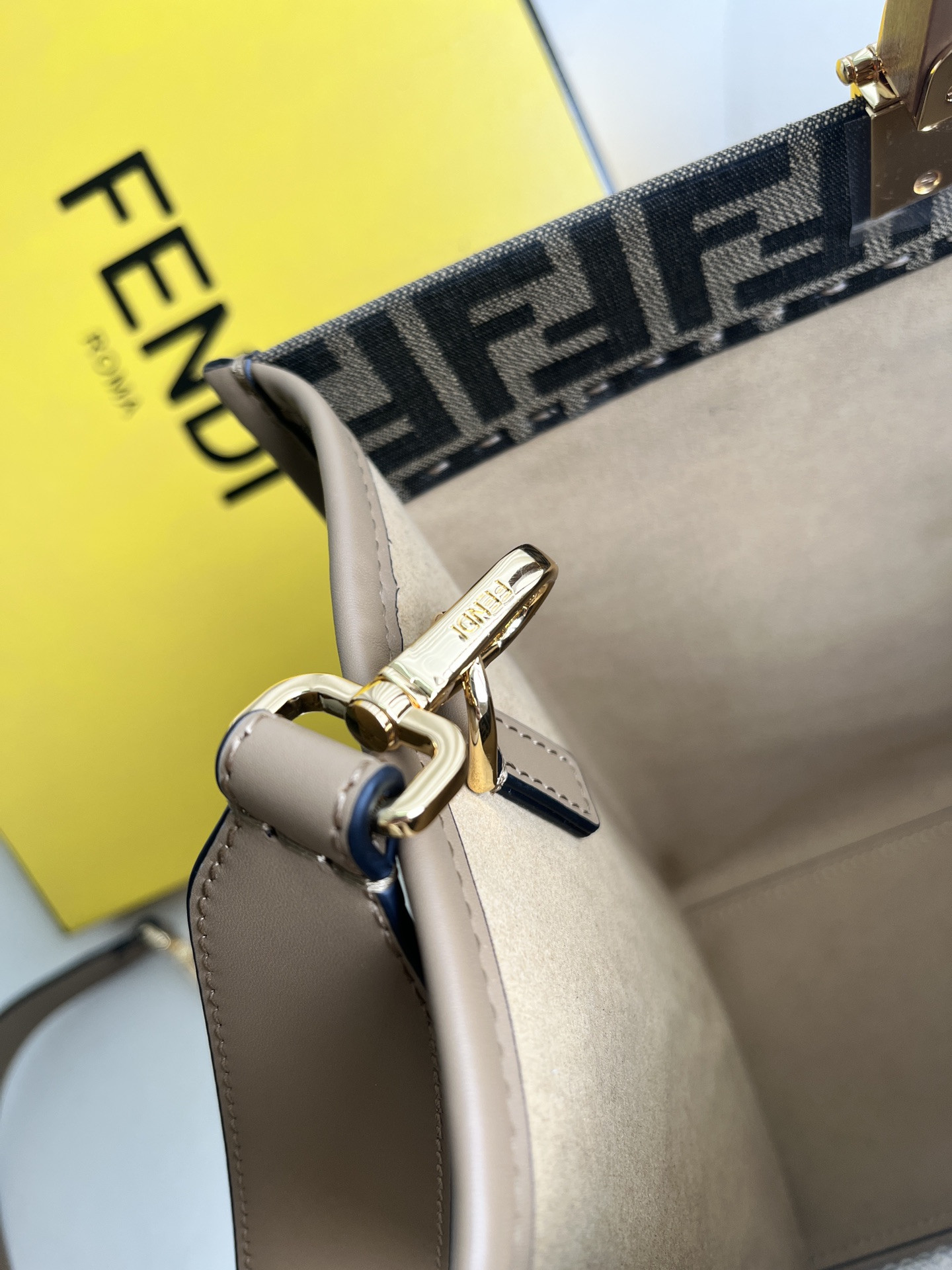 FENDI SUNSHINE TOTE