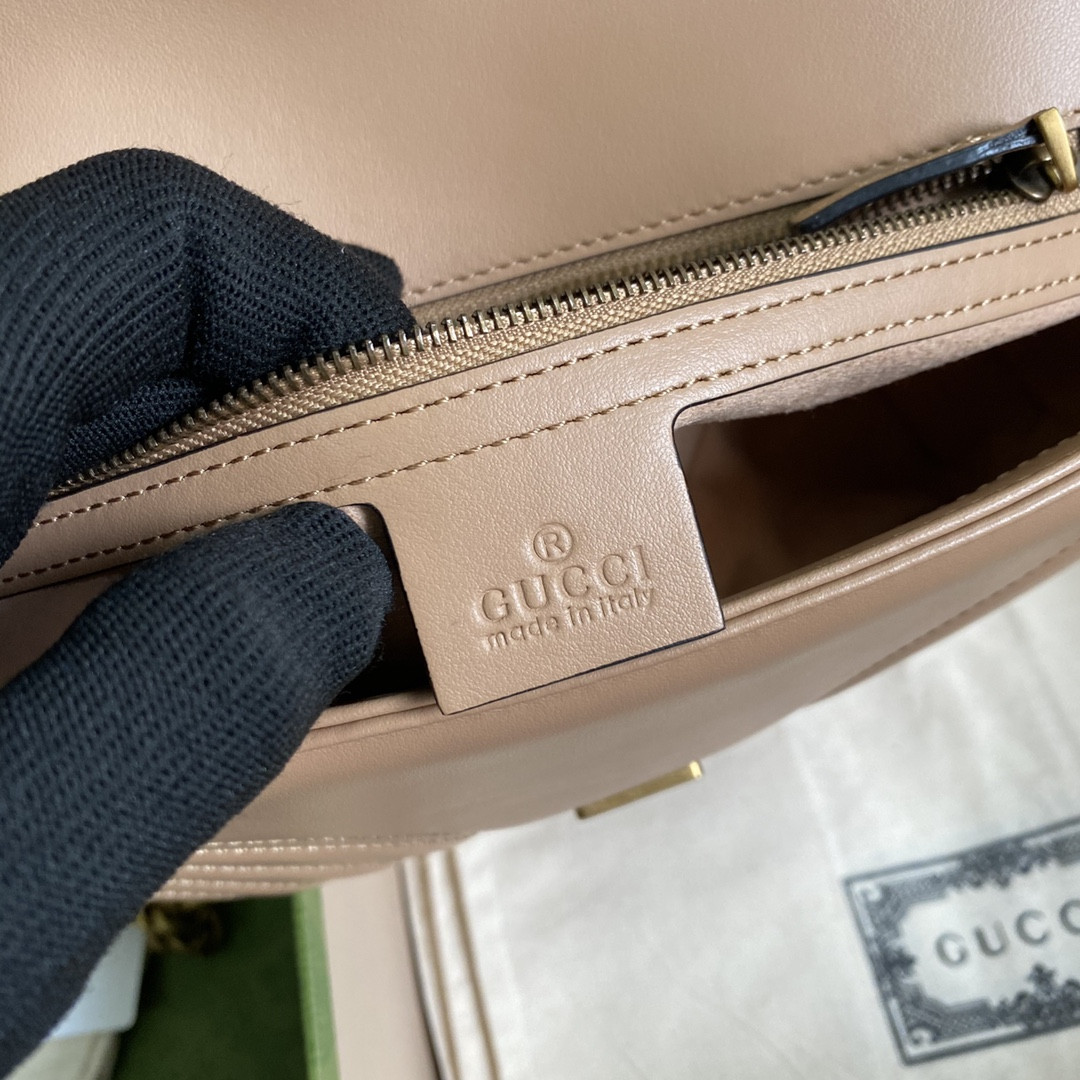 G*u*i gg marmont bag