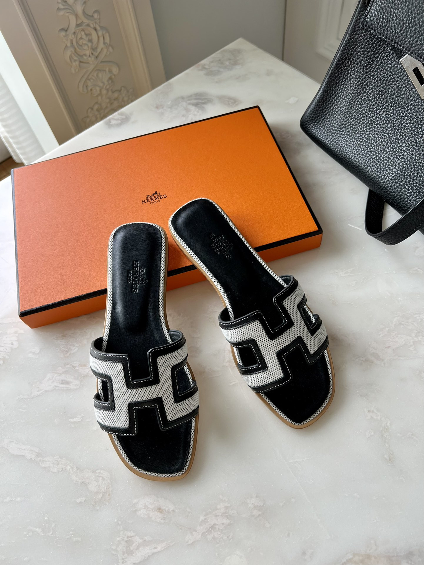 Hermes Oran Slippers