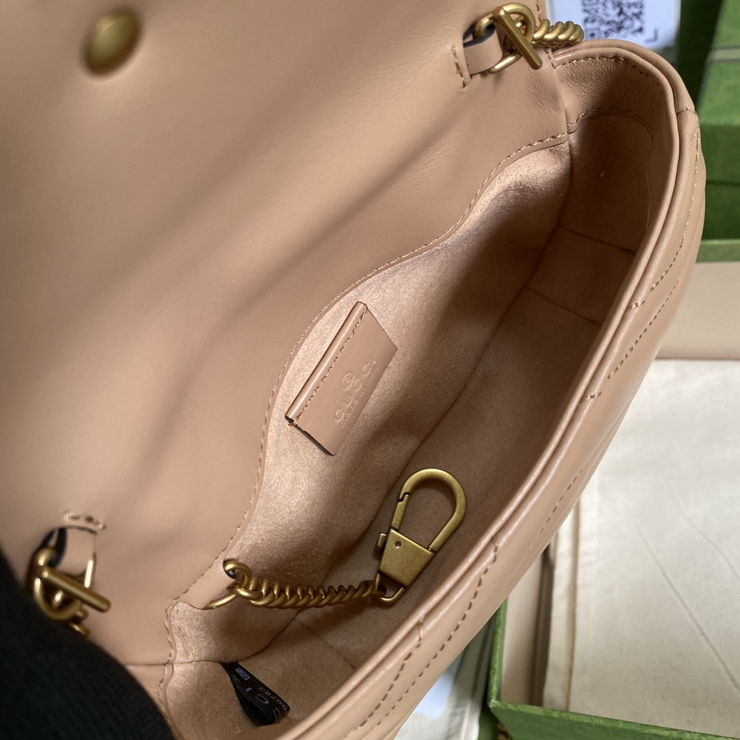 G*u*i gg marmont bag