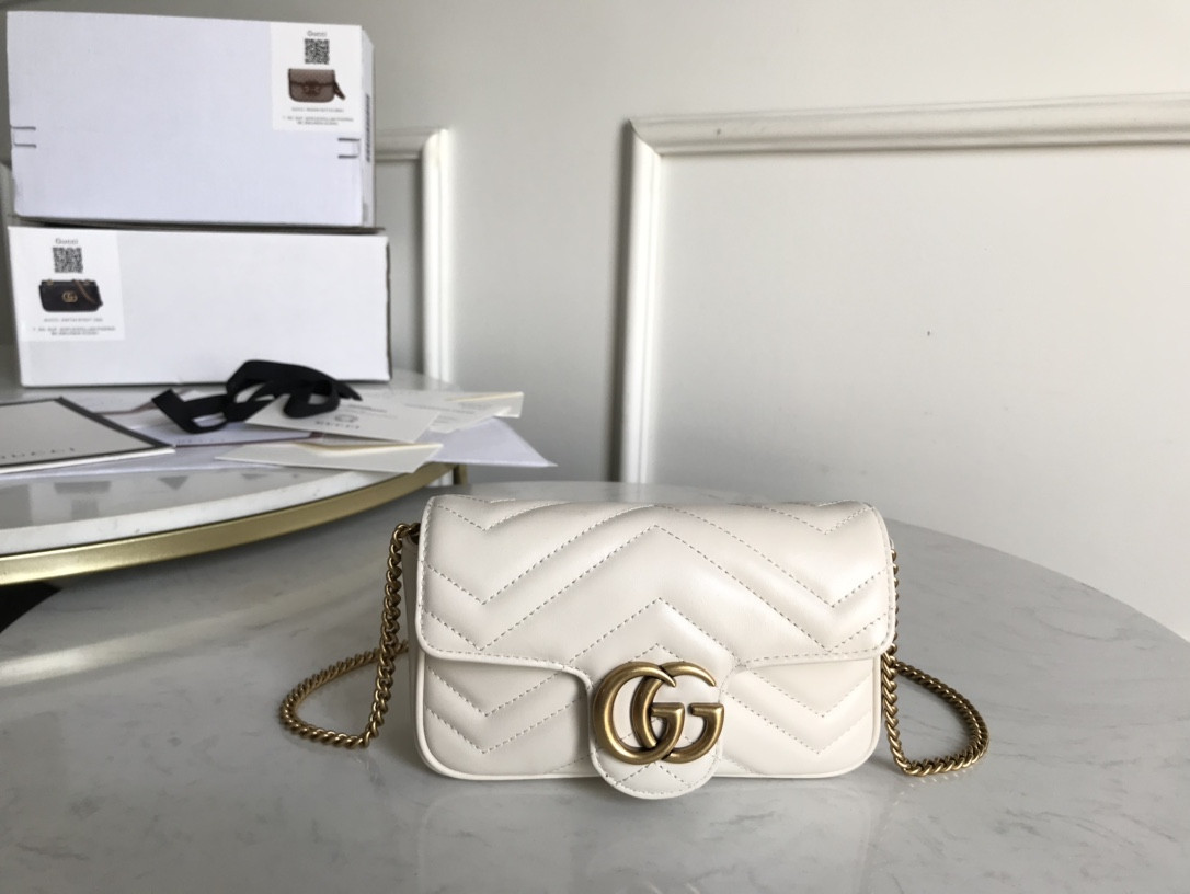 G*u*i gg marmont bag