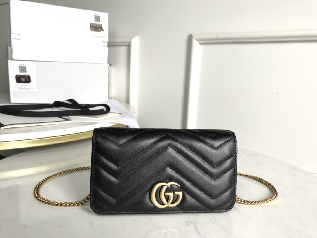 G*u*i gg marmont bag