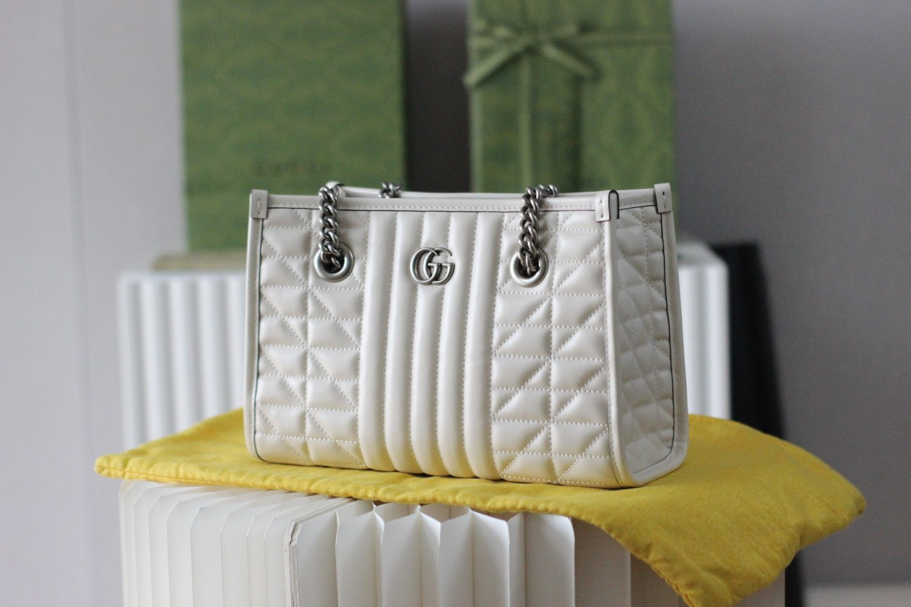 G*u*i gg marmont bag