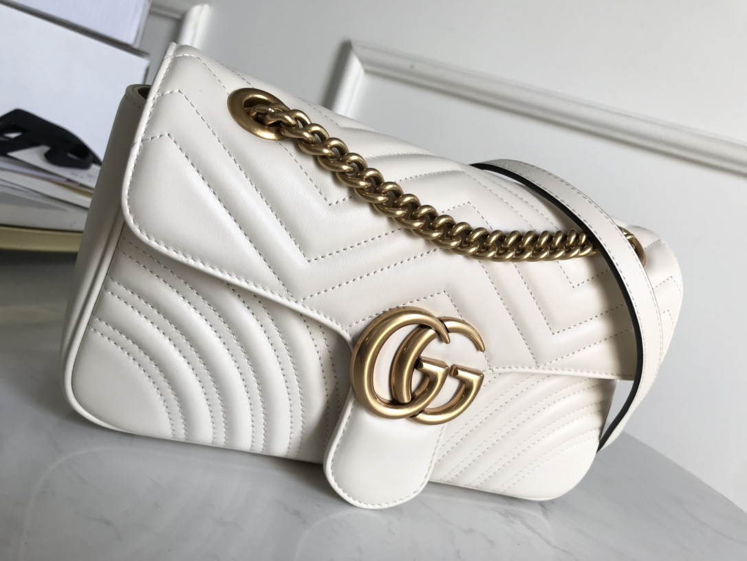 G*u*i gg marmont bag