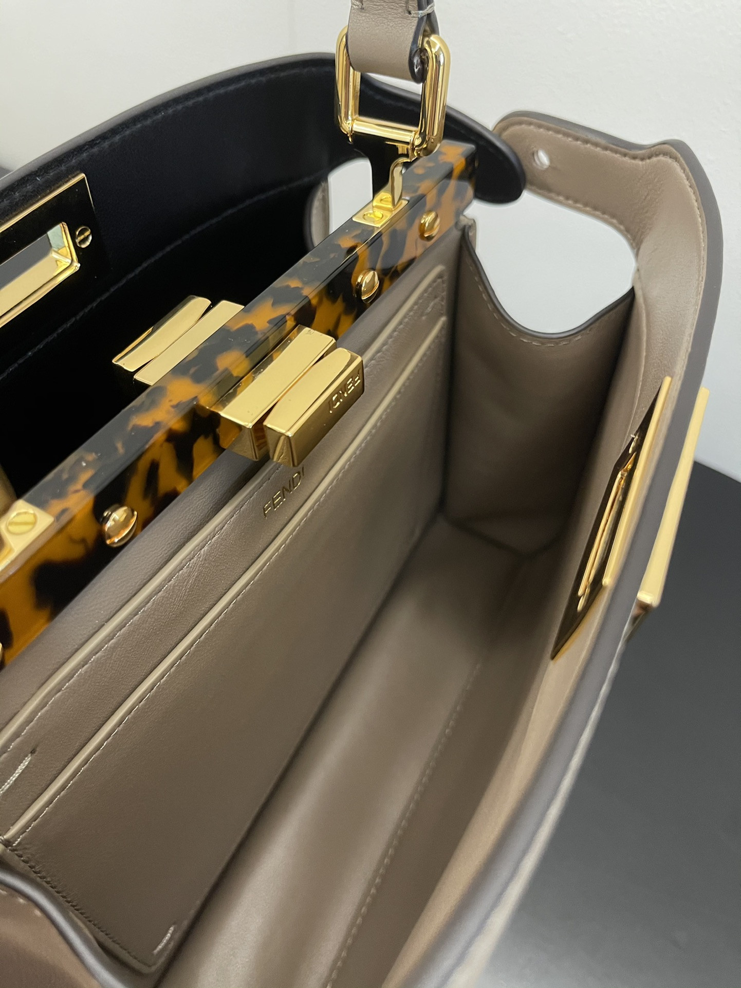 Fendi Peekaboo Iseeu Small