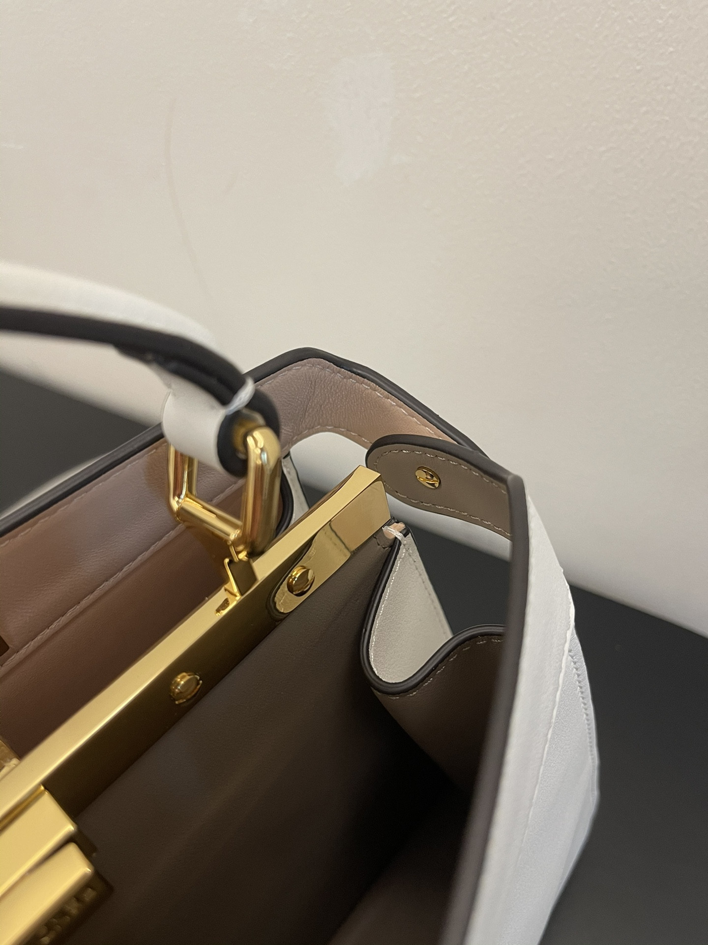 Fendi Peekaboo Iseeu Small