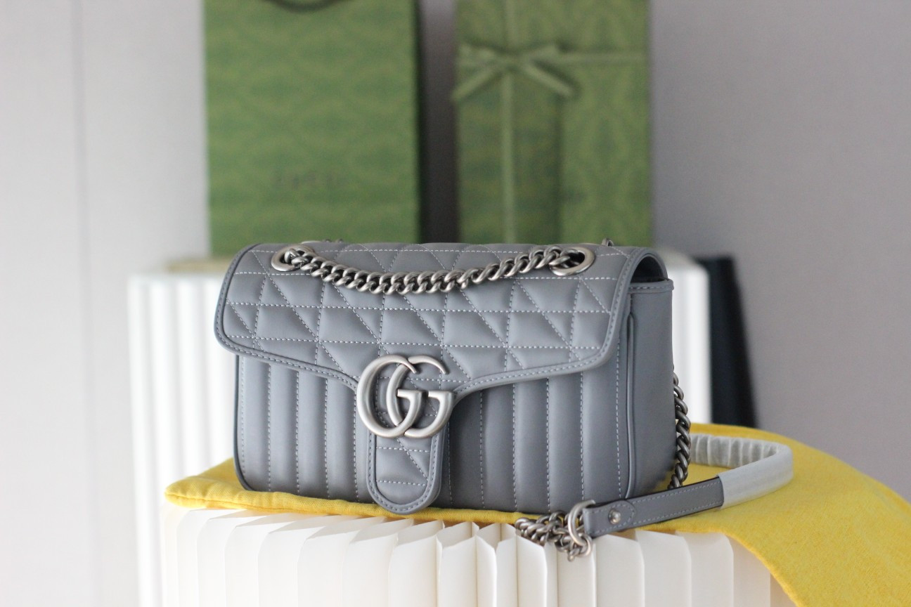 G*u*i gg marmont bag