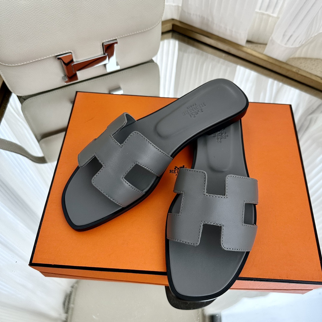 Hermes Oran Sandal