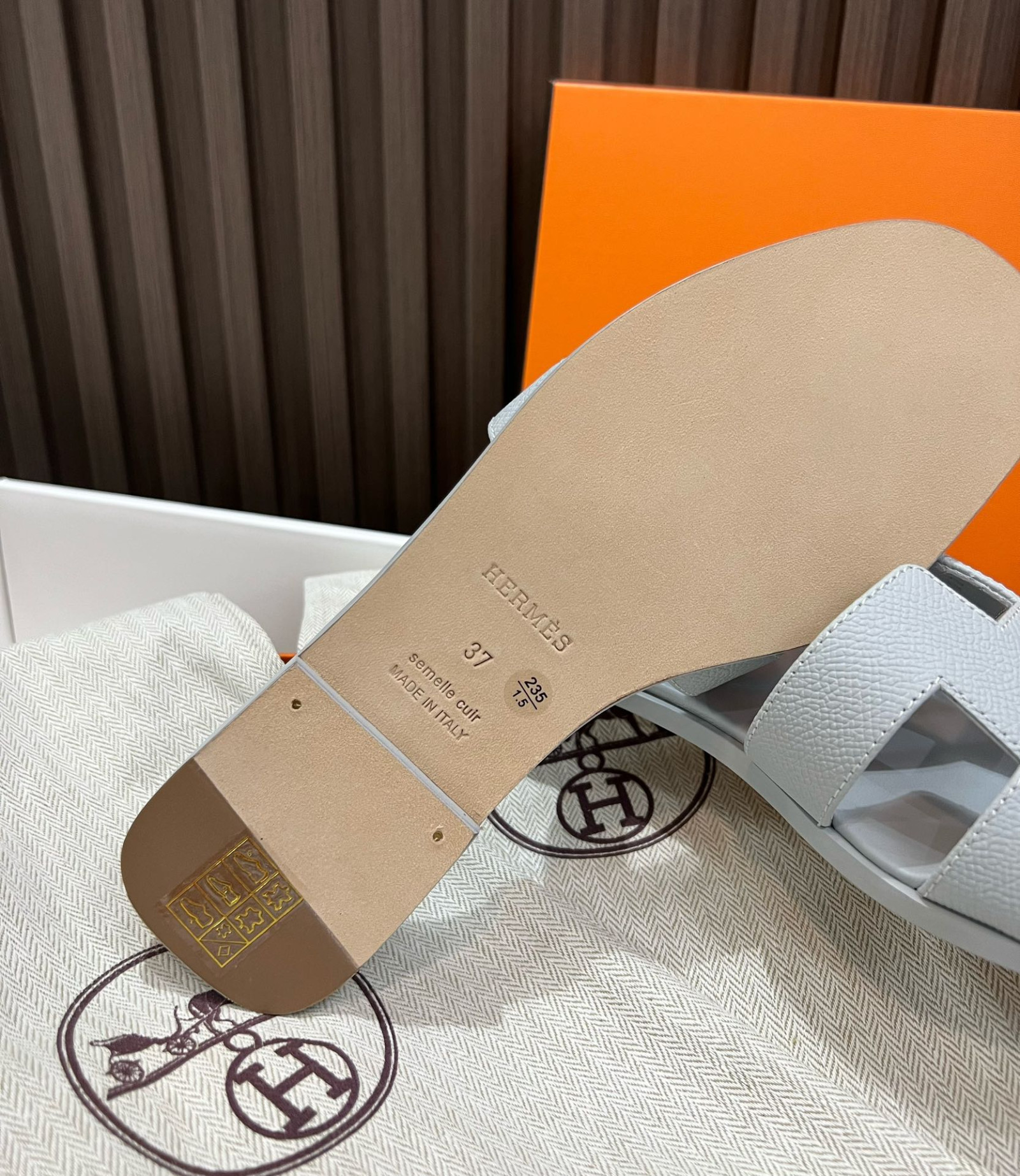 Hermes Oran Slippers