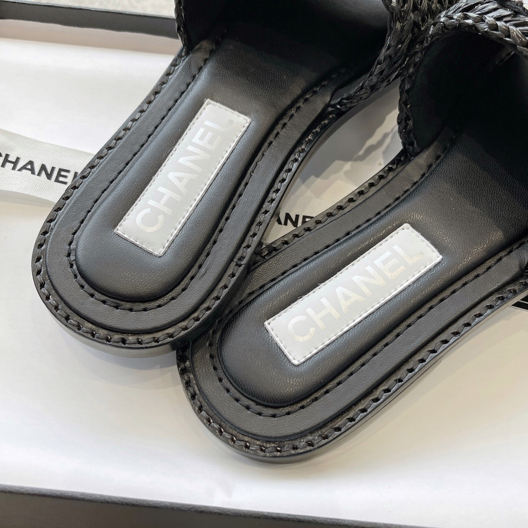 CHANEL BING BING 23P Slippers