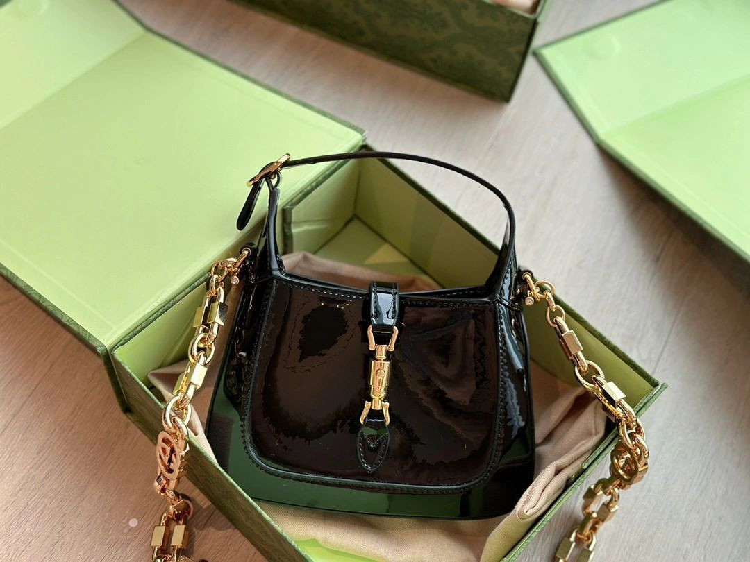 G*u*i jackie 1961 bag