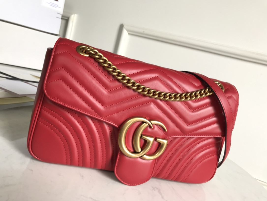 G*u*i gg marmont bag
