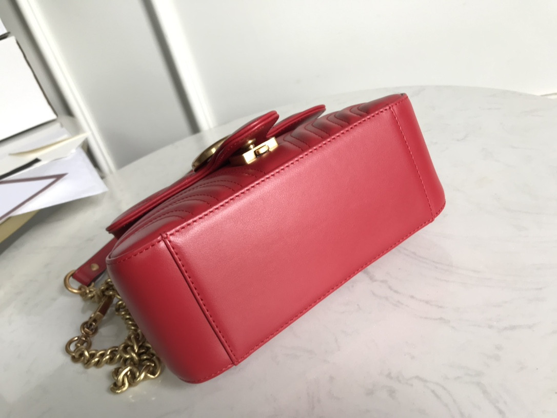 G*u*i gg marmont bag