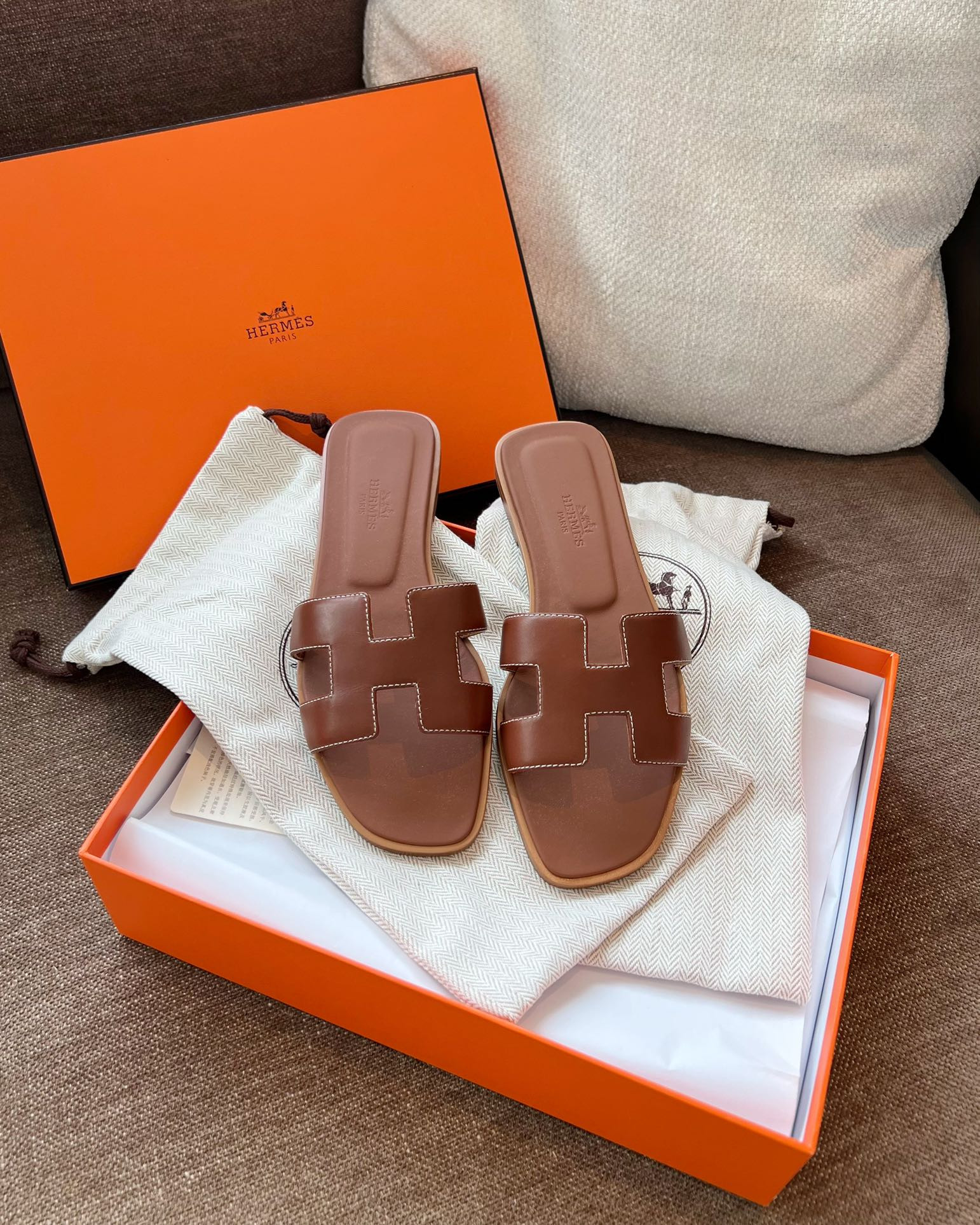 Hermes Oran Slippers