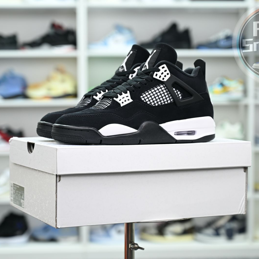 Jordan Air Jordan 4 Retro 