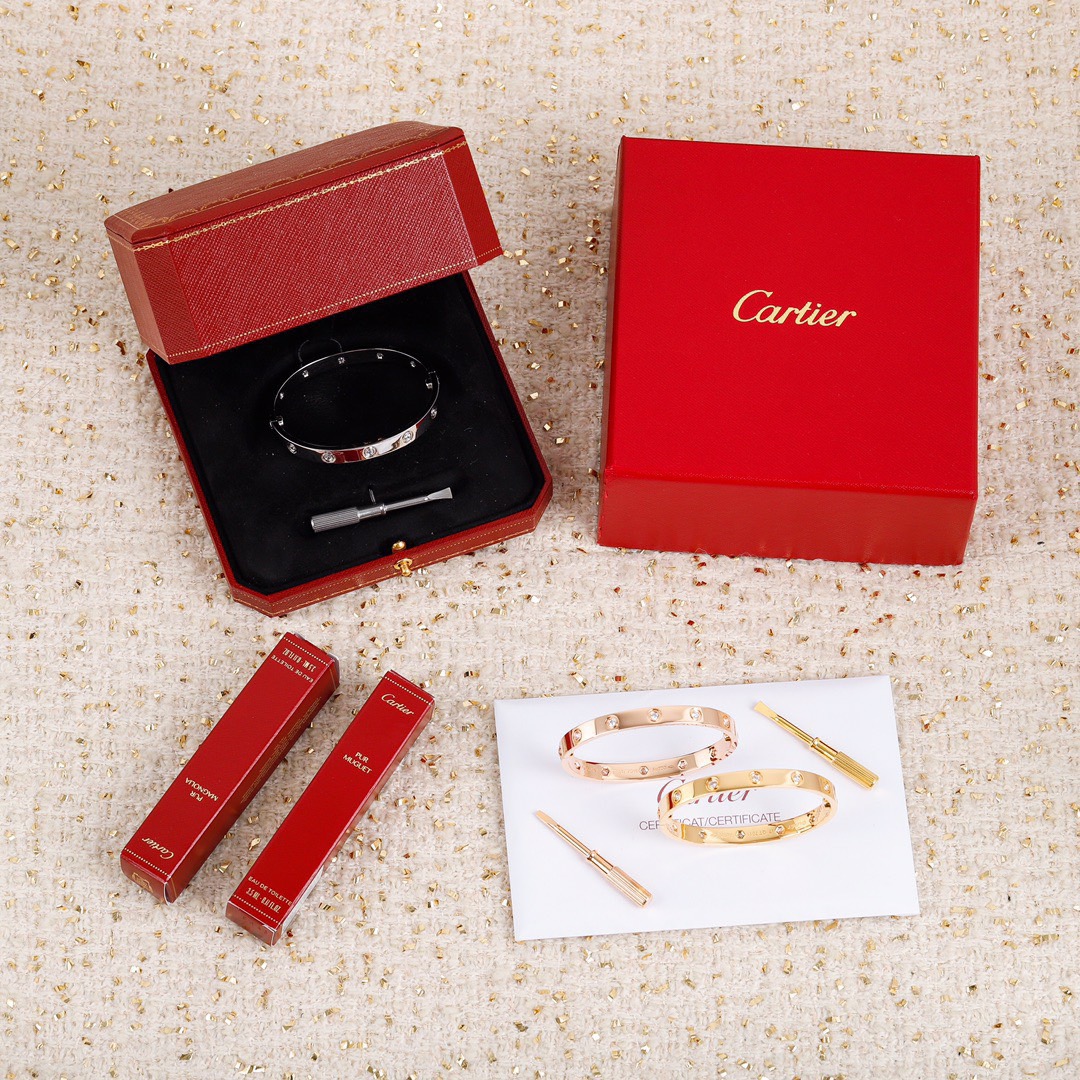 cartier love bracelet 10 Di*m*nds