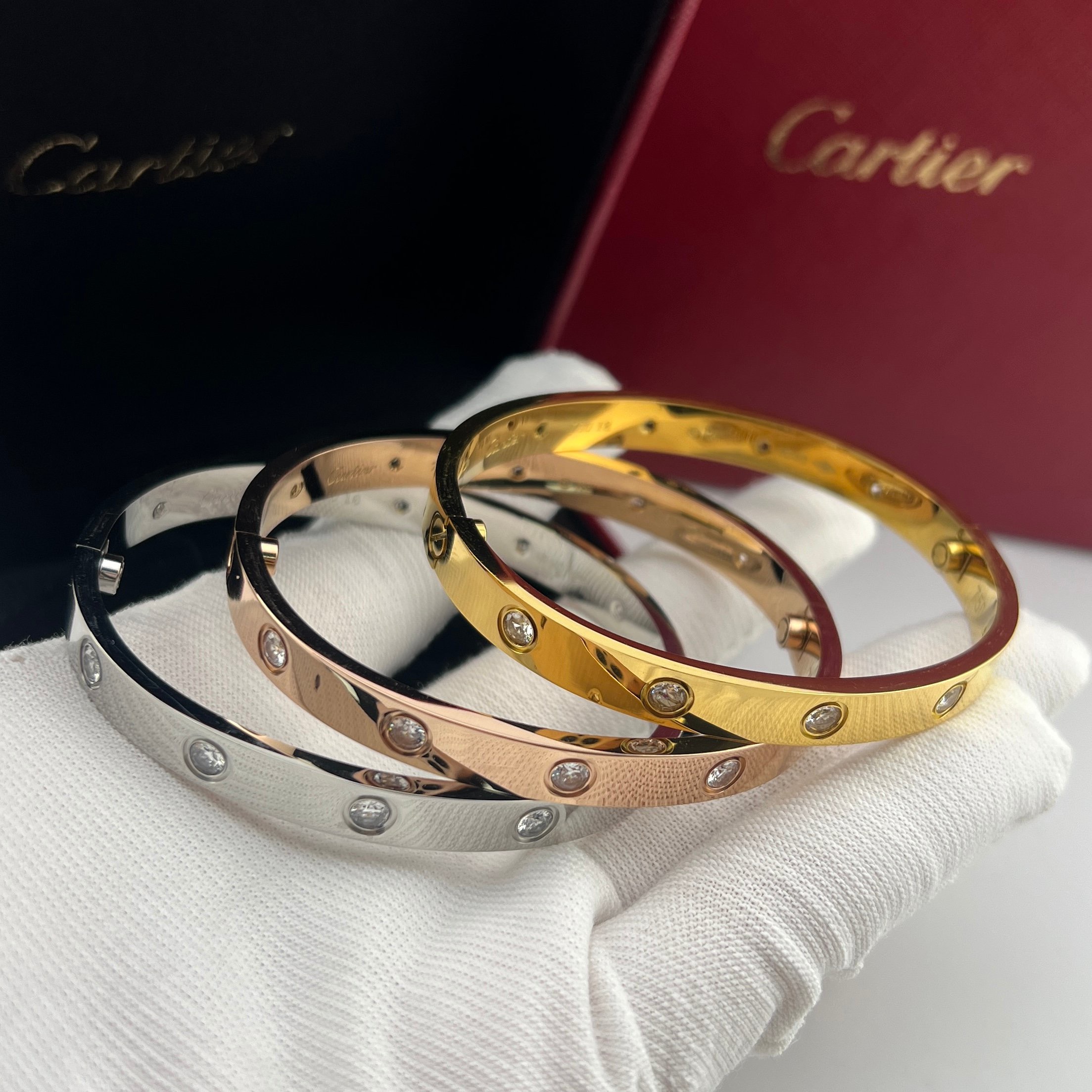 cartier love bracelet 10 Di*m*nds