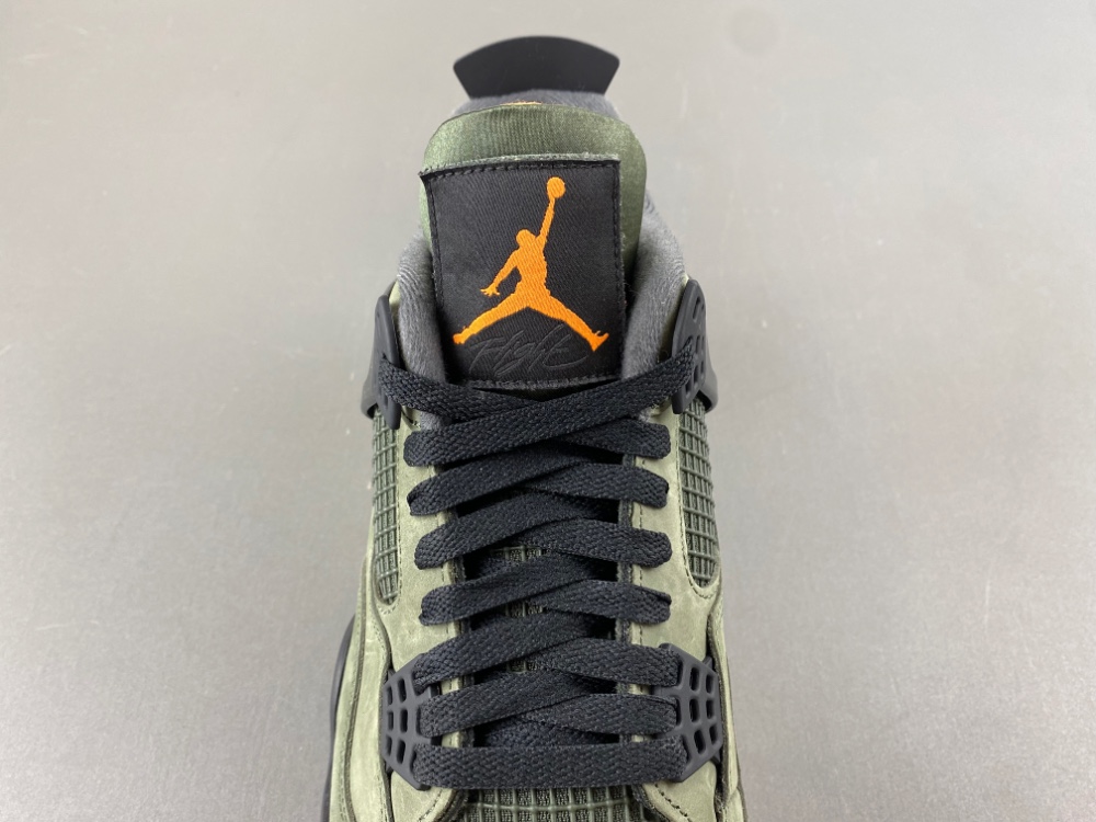 Jordan 4 Retro OG SP Undefeated  IB1519-200