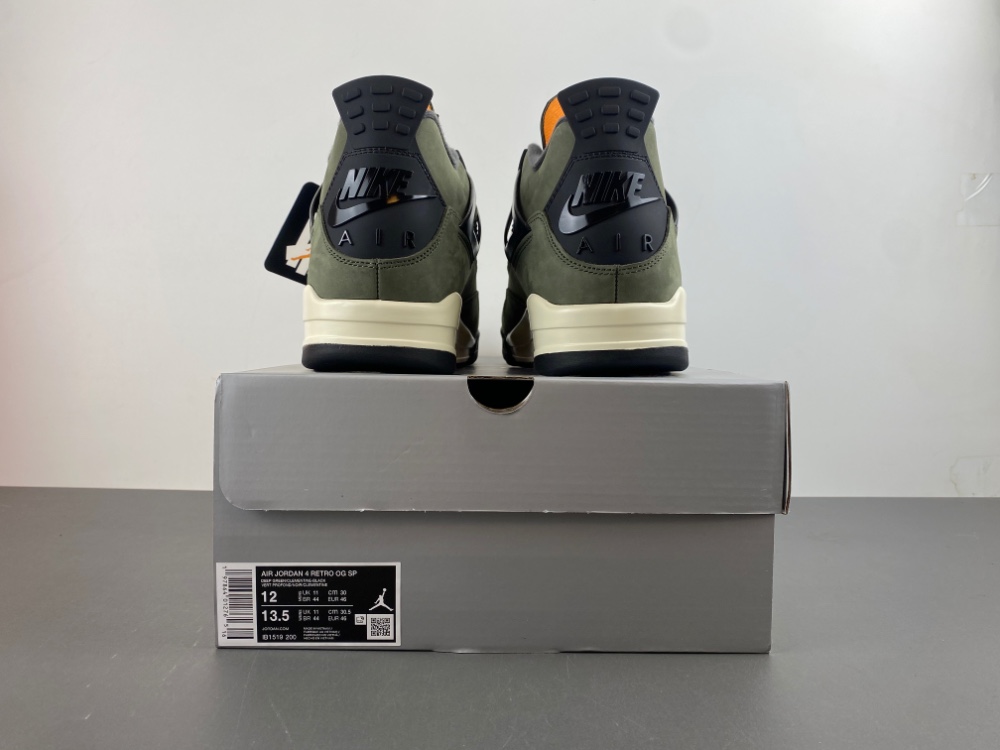 Jordan 4 Retro OG SP Undefeated  IB1519-200